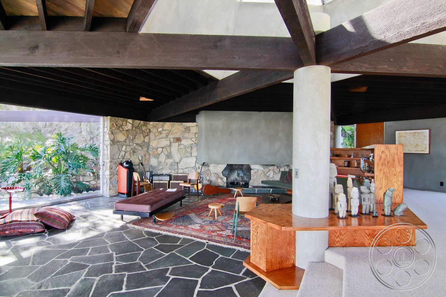 Retro 19 - indoors, furniture, couch, patio, flagstone, concrete