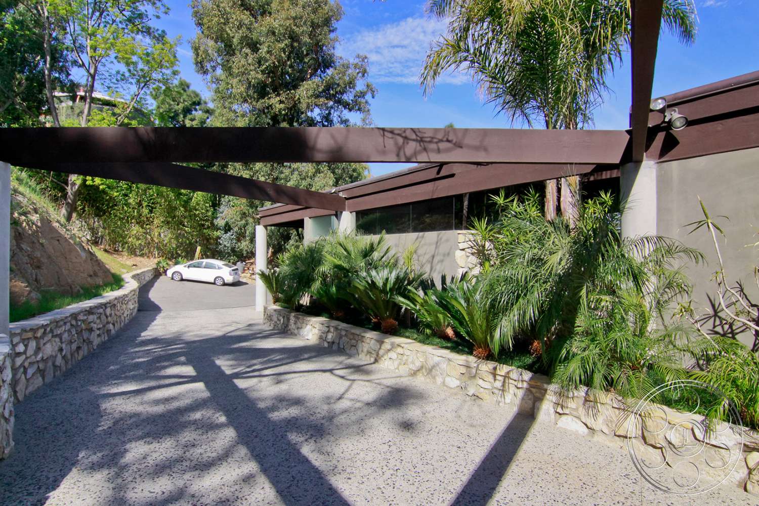 Retro 19 - car, transportation, automobile, vehicle, patio, porch, outdoors, pergola, garden, arbour