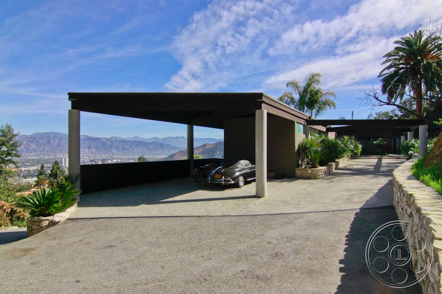 Retro 19 - car, transportation, automobile, vehicle, machine, wheel, tarmac, asphalt, bus stop