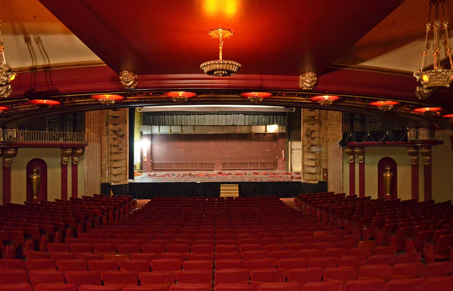 Theatre 17