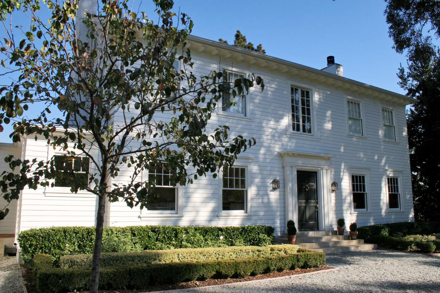Colonial 11