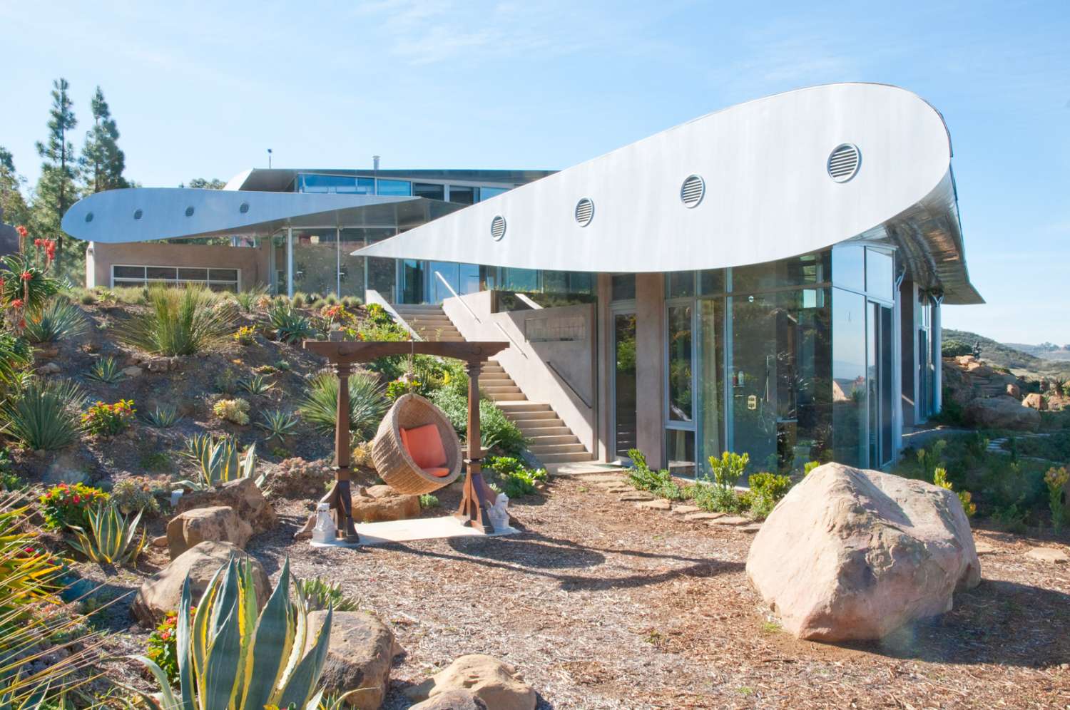 Wing House