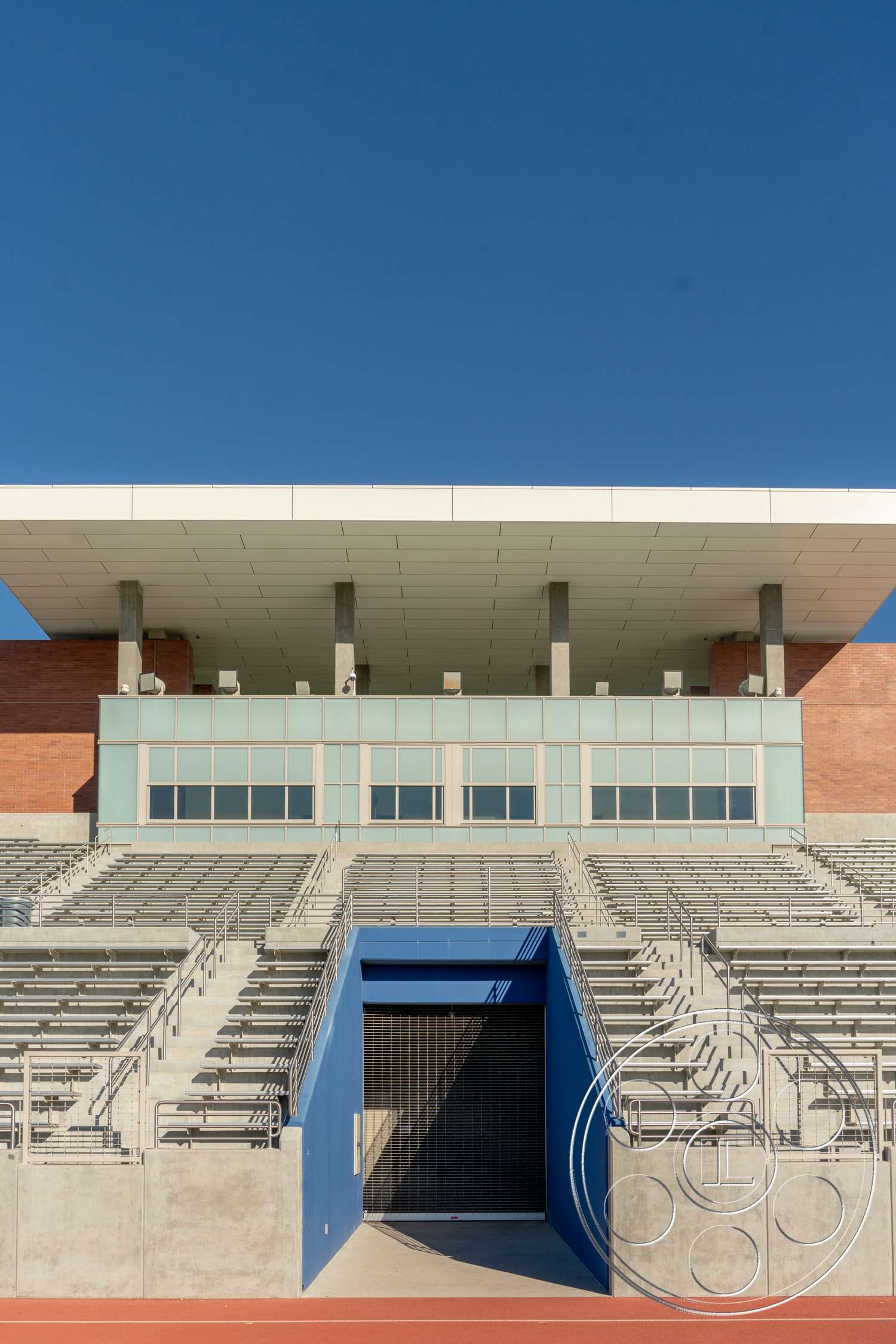 School 3 - handrail, banister, convention center
