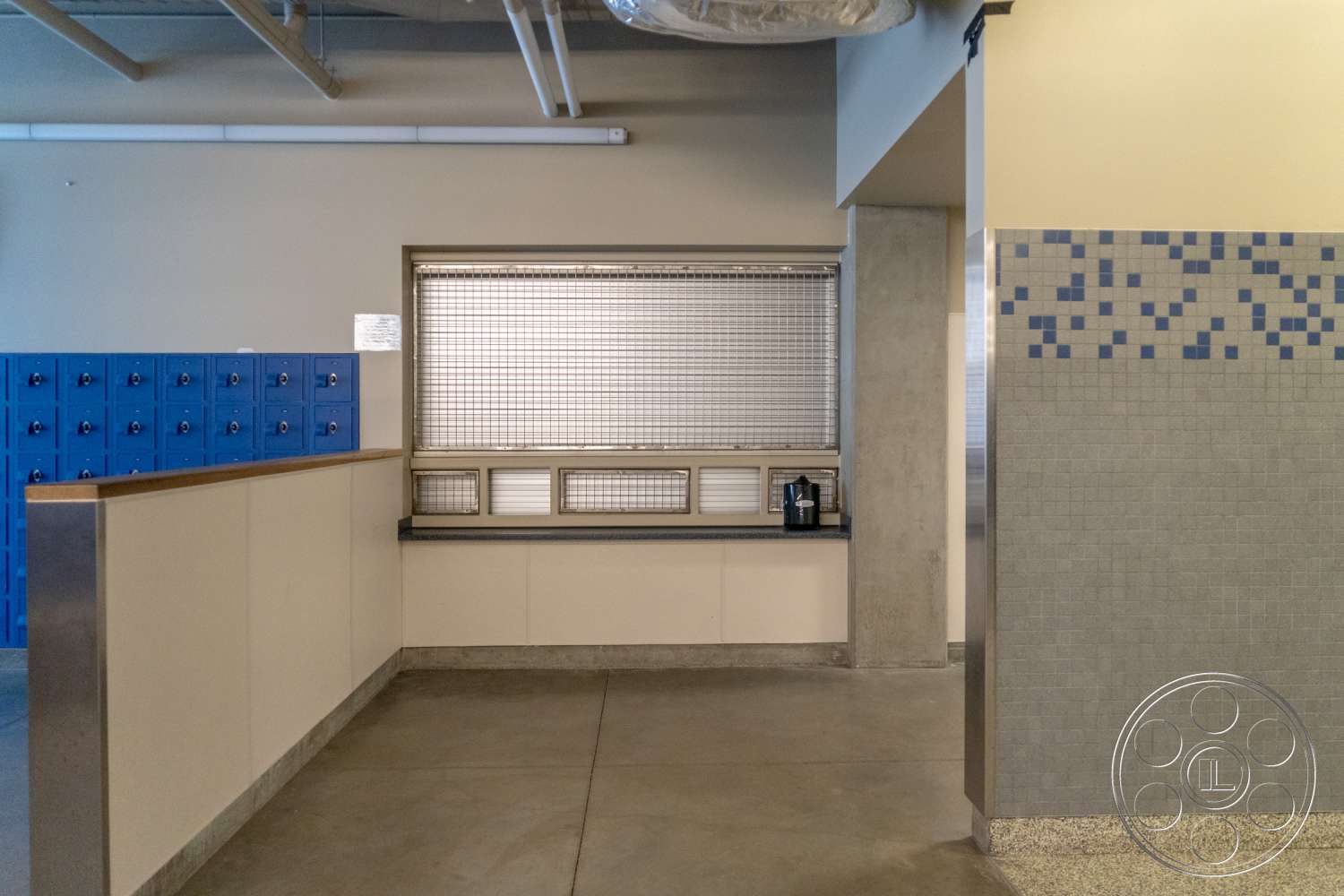 School 3 - indoors, room