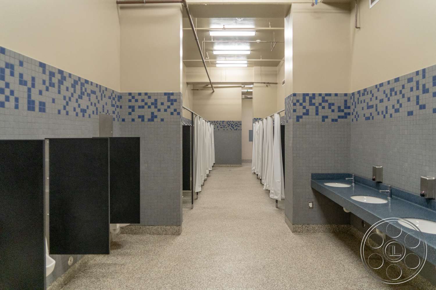 School 3 - indoors, room