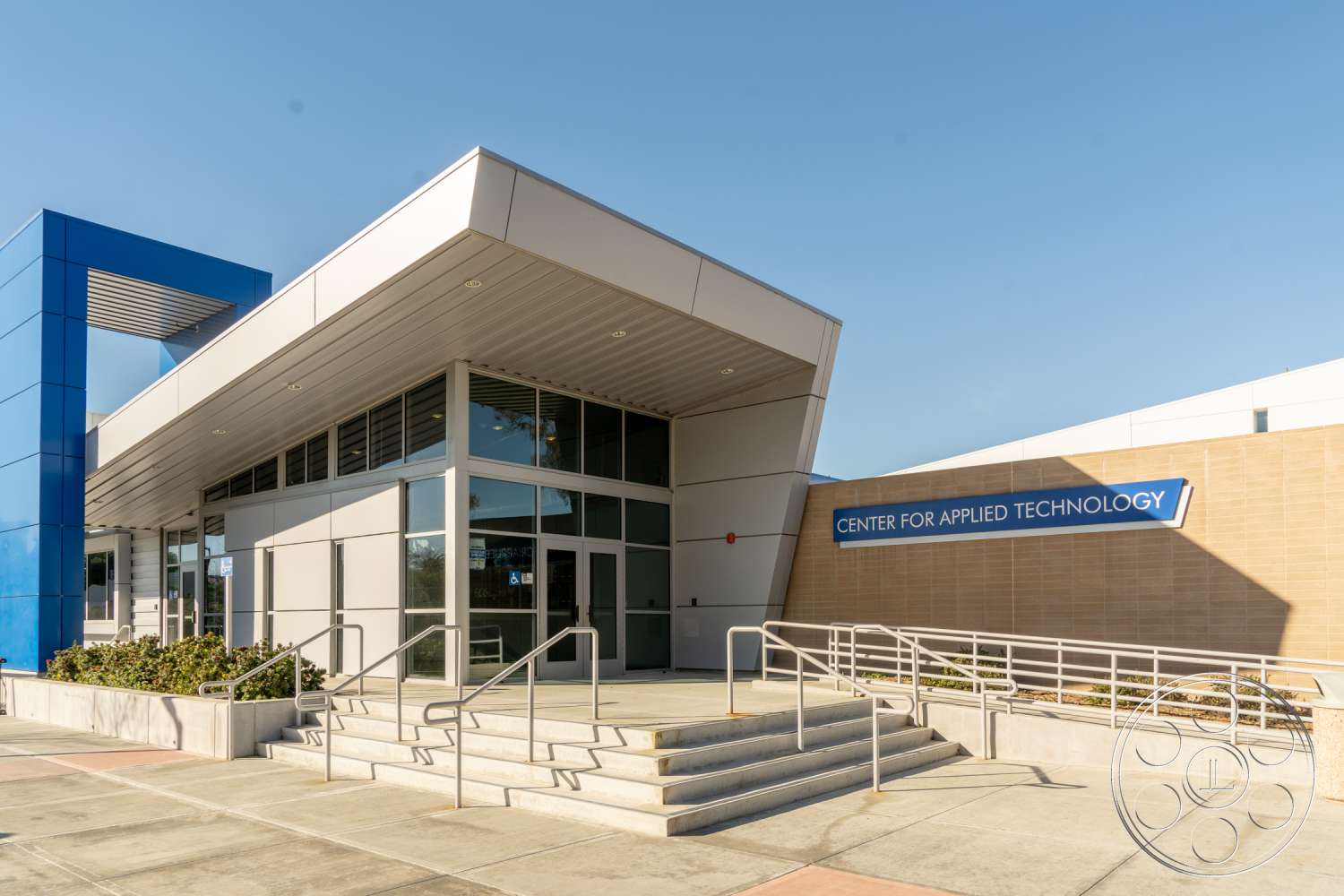 School 3 - office building, convention center