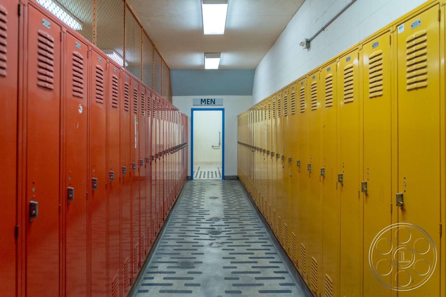 School 3 - corridor, door, locker
