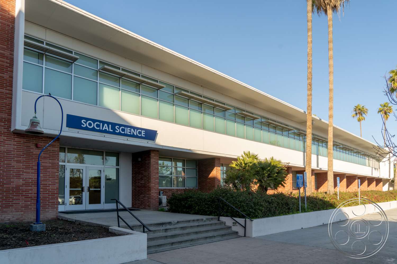 School 3 - office building, convention center