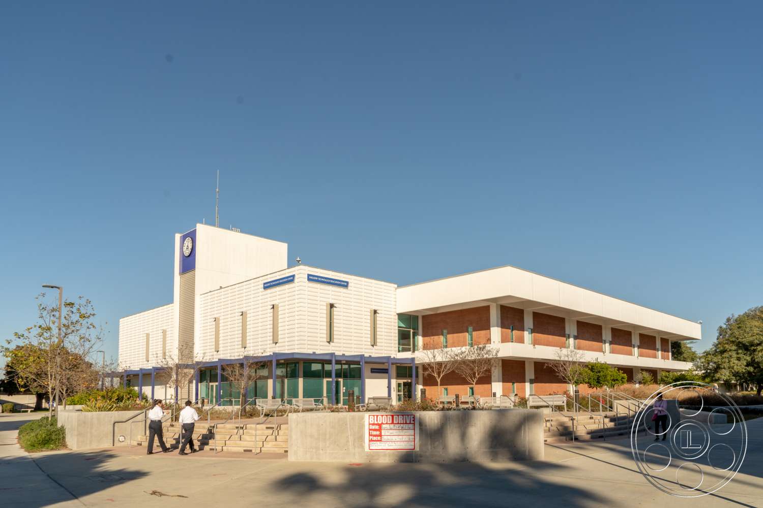 School 3 - office building, urban, city, downtown, convention center