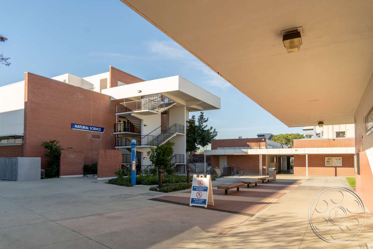 School 3 - shelter, outdoors, rural, countryside, convention center
