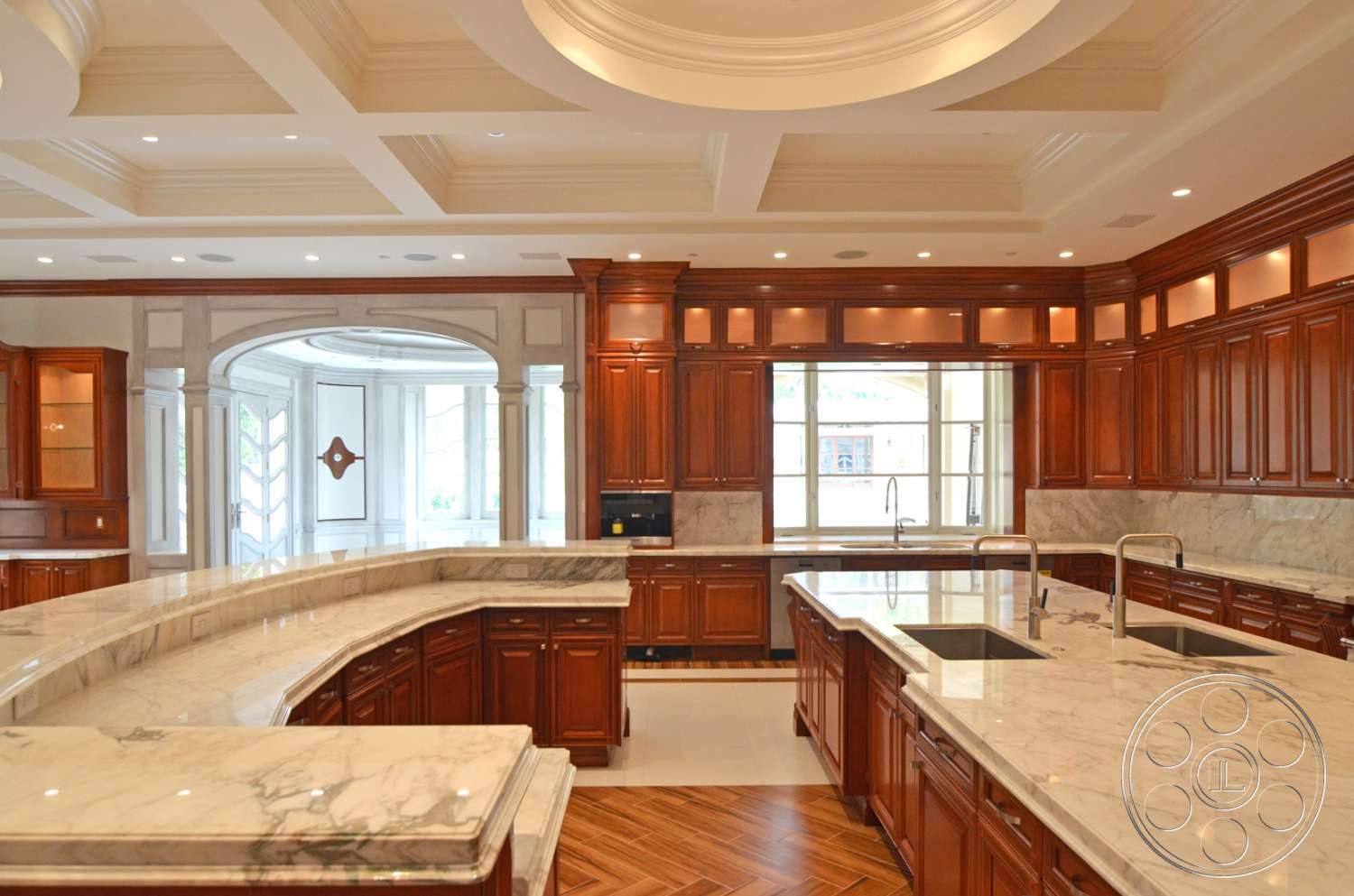 Tiffany Estate - indoors, wood, furniture, room, hardwood, kitchen, bench
