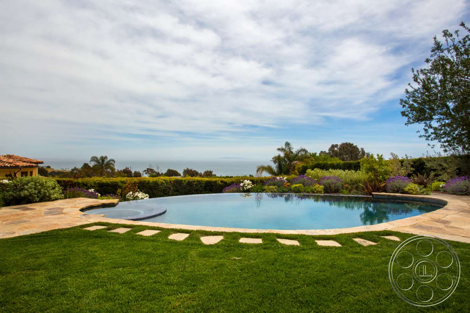 Medit 9 - plant, outdoors, water, field, pool, swimming pool, grass
