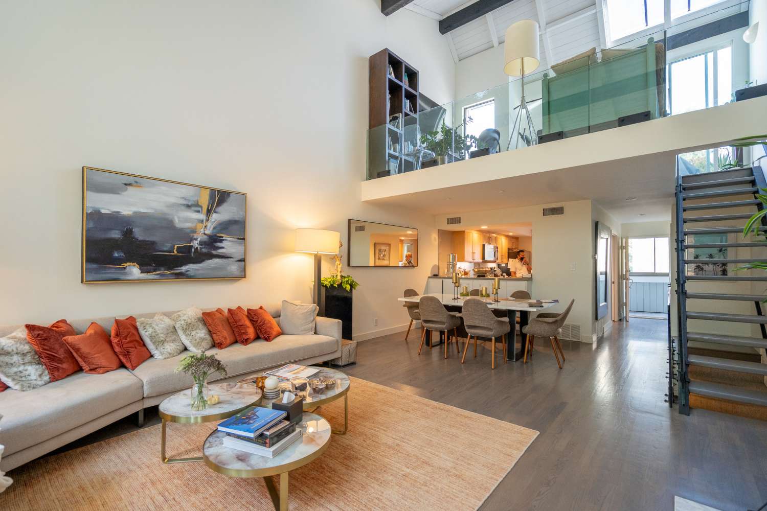 Apartment 54