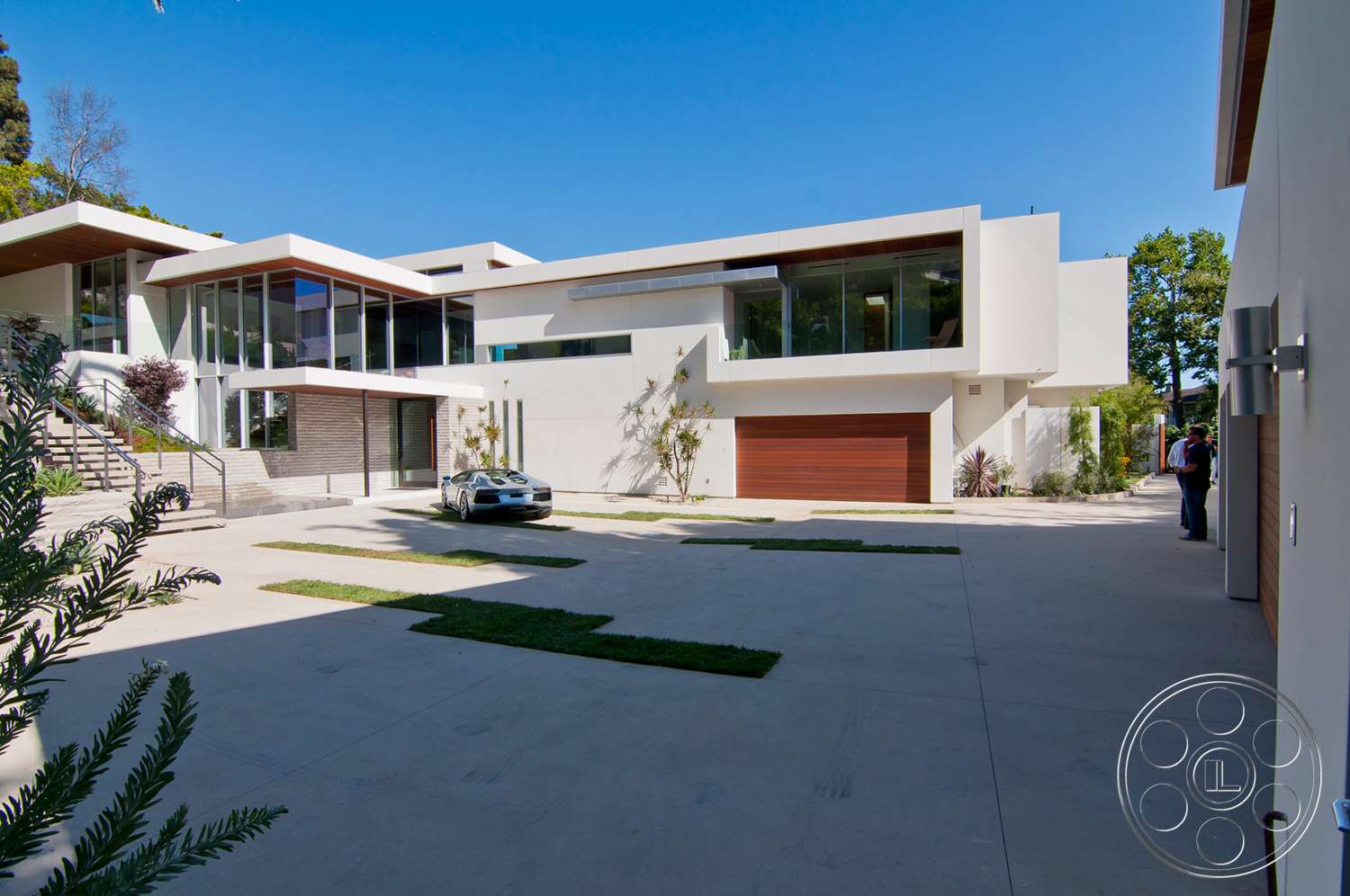 Modern 14 - driveway - urban, house, villa, driveway