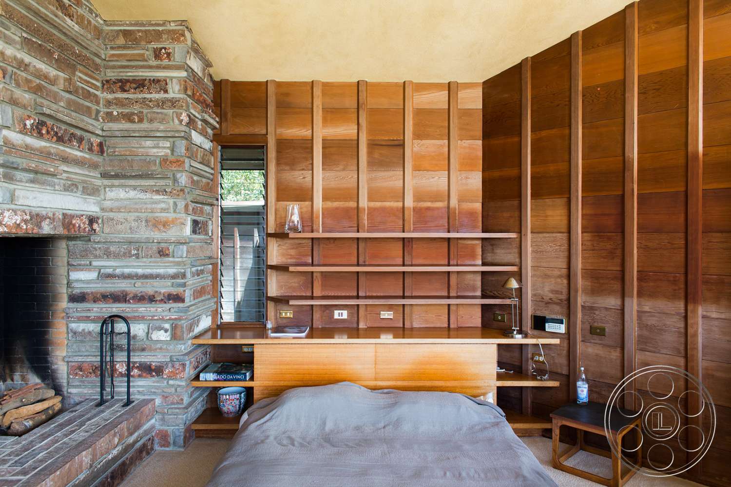 Retro 29 - indoors, wood, furniture, room, plywood, hardwood, bed, bedroom, cabinet