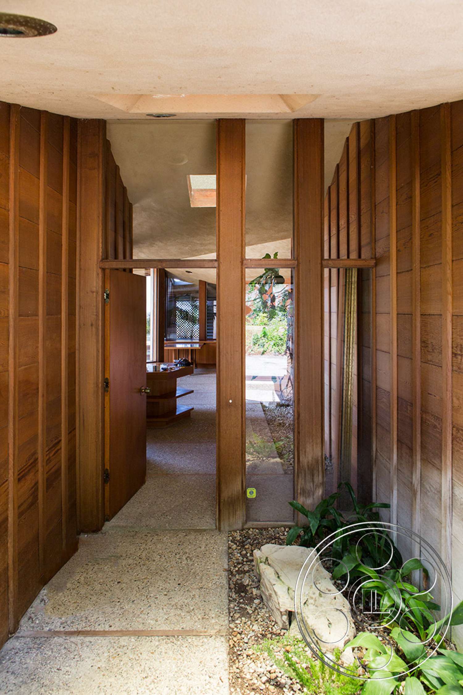 Retro 29 - wood, plywood, corridor, hardwood, door