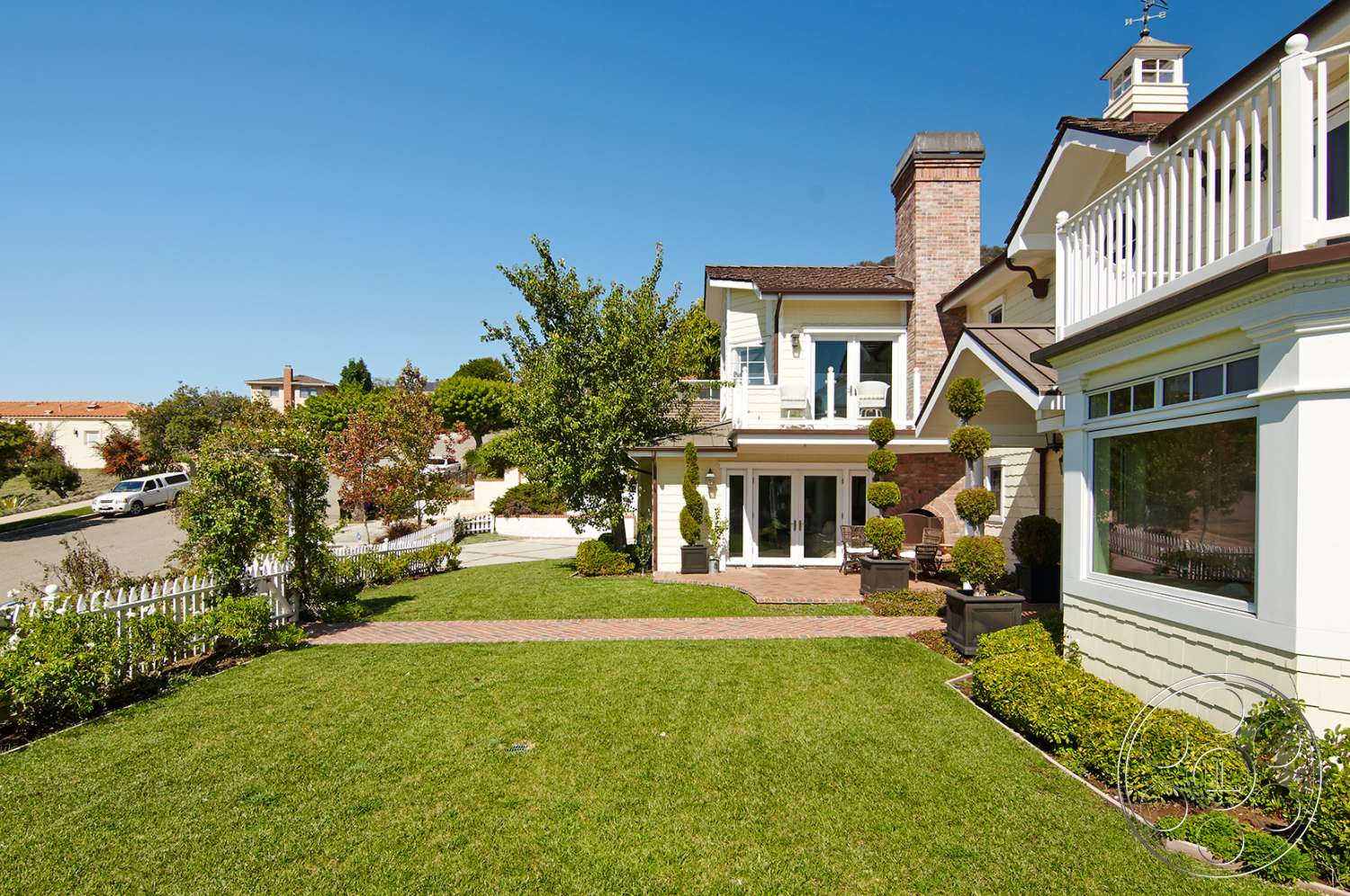 Cape Cod 4 - grass, lawn