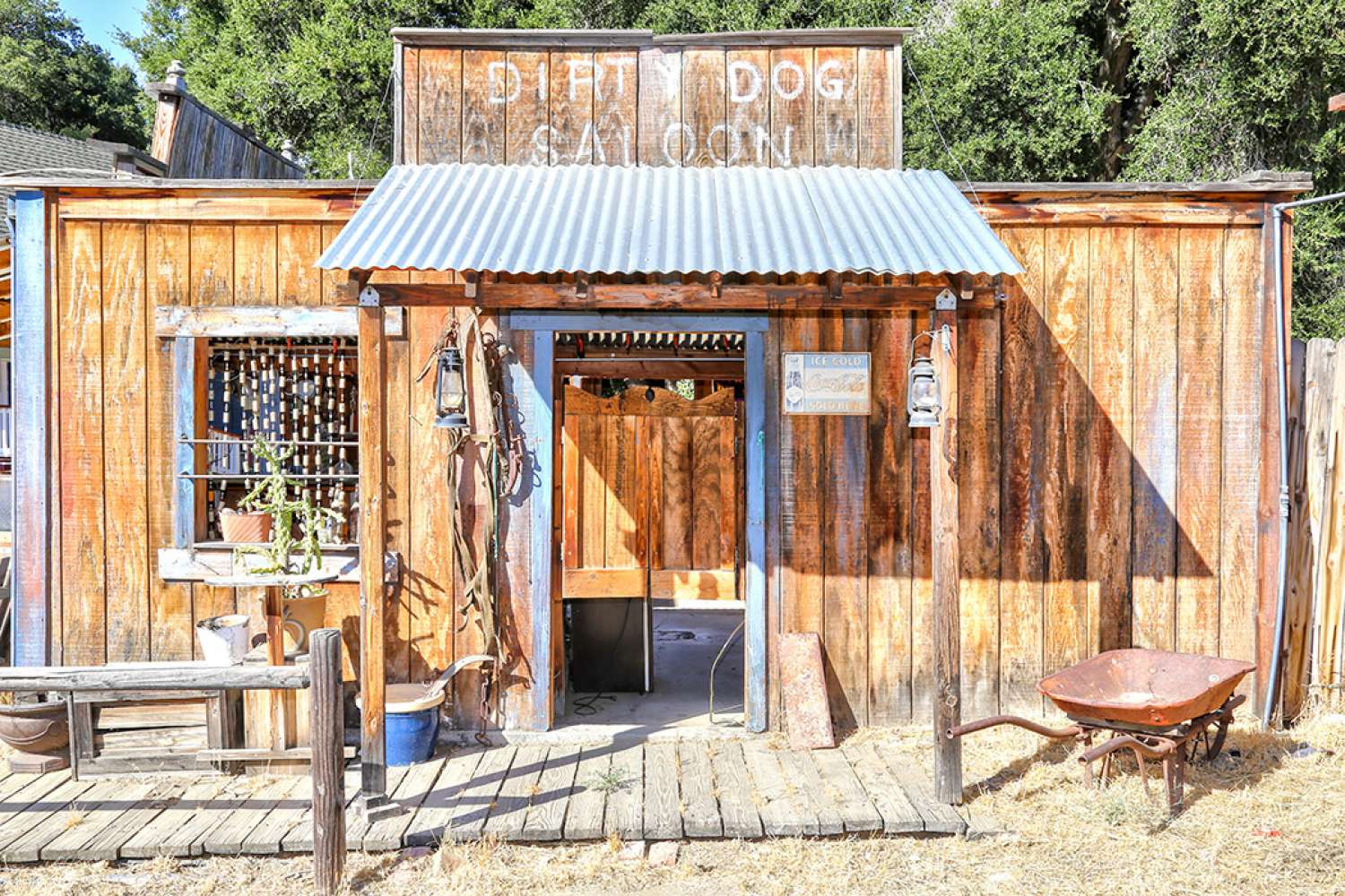 Ranch 16