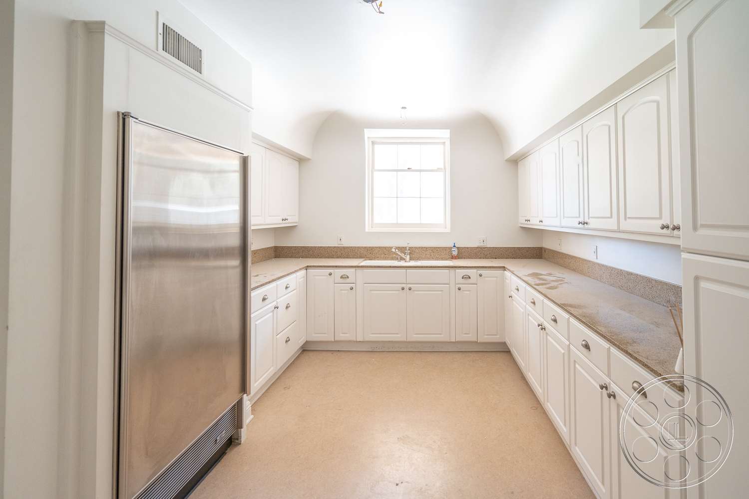 Owlwood Estate - indoors, room, kitchen