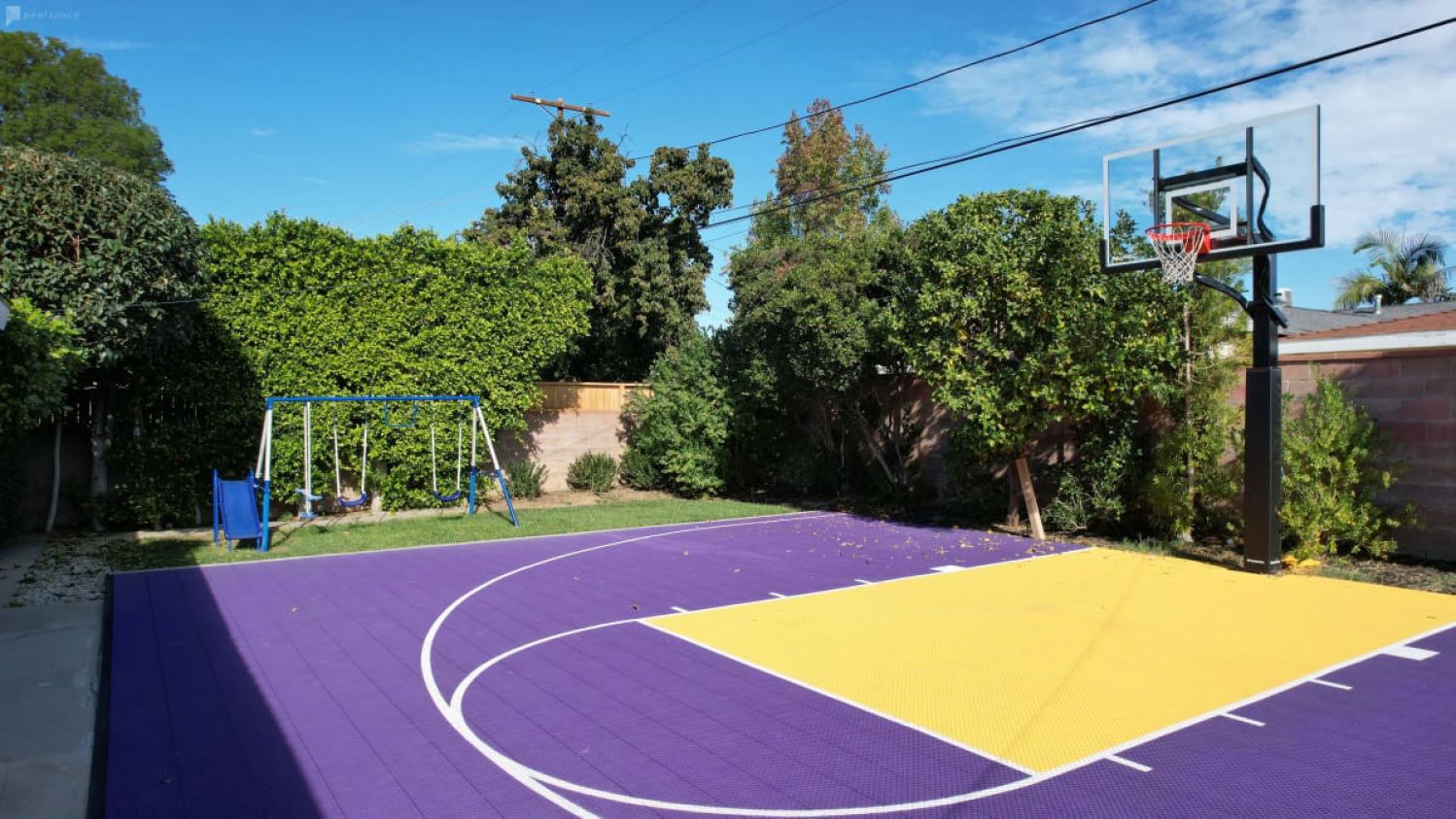 Swimply Photoshoot Venues - Baseball Half Court