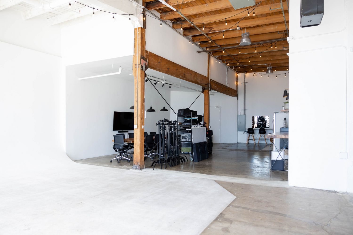 Studio 78