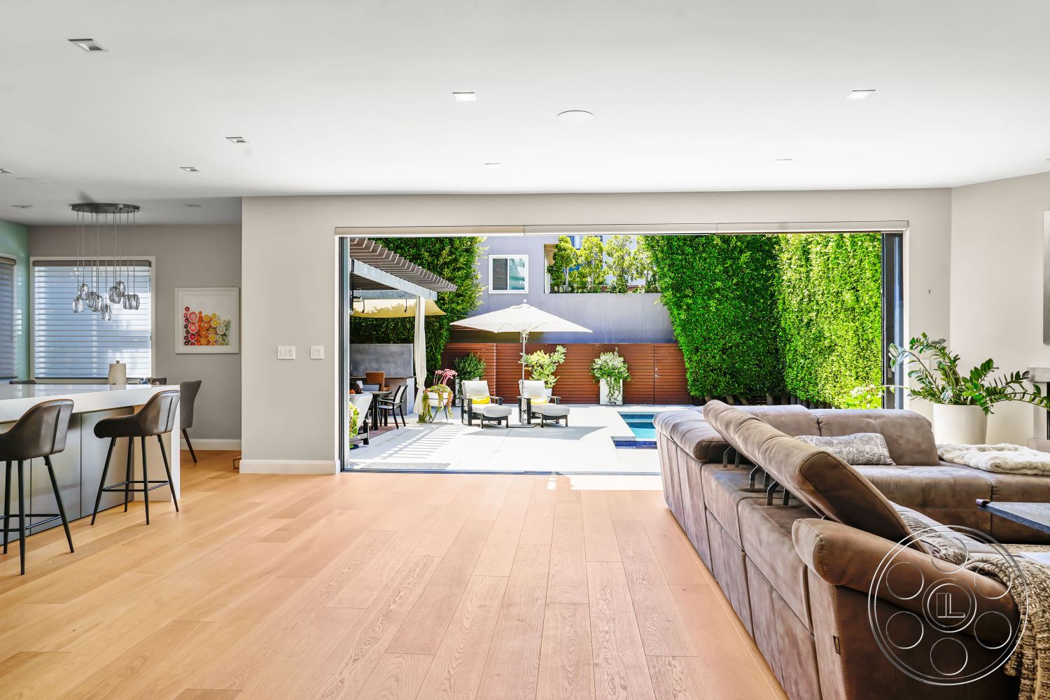 Modern 416 - Indoors, Room, Furniture, Chair, Living Room, hardwood, couch, patio access
