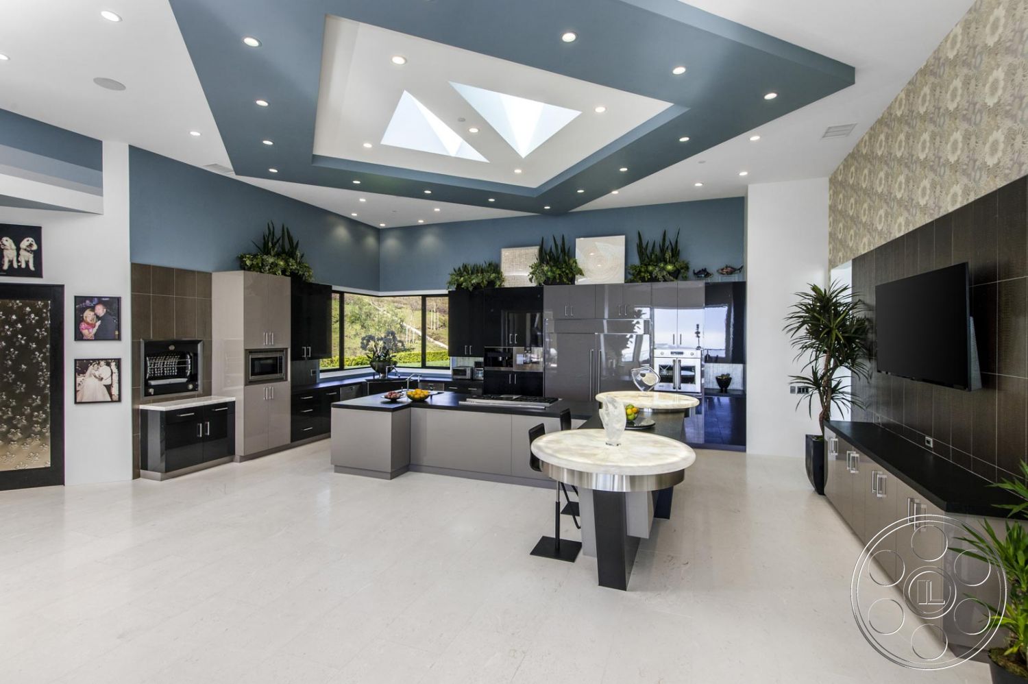 Mansion 126 - architecture, Indoors, Room, kitchen, kitchen island, skylight, television, refrigerator, kitchen cupboards