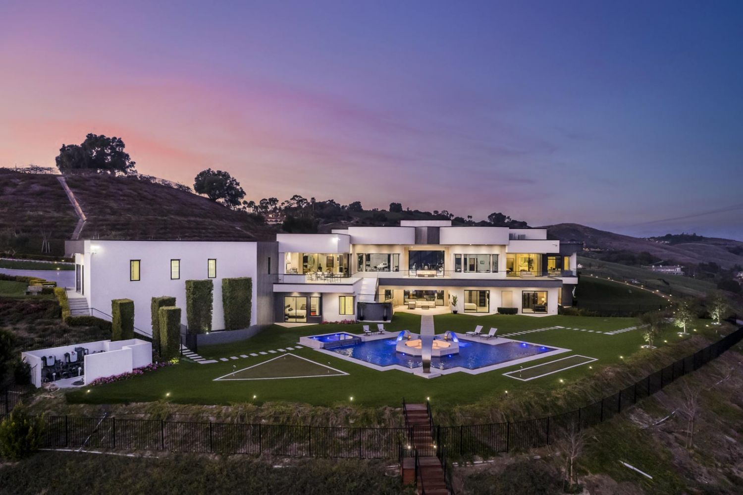 Mansion 126