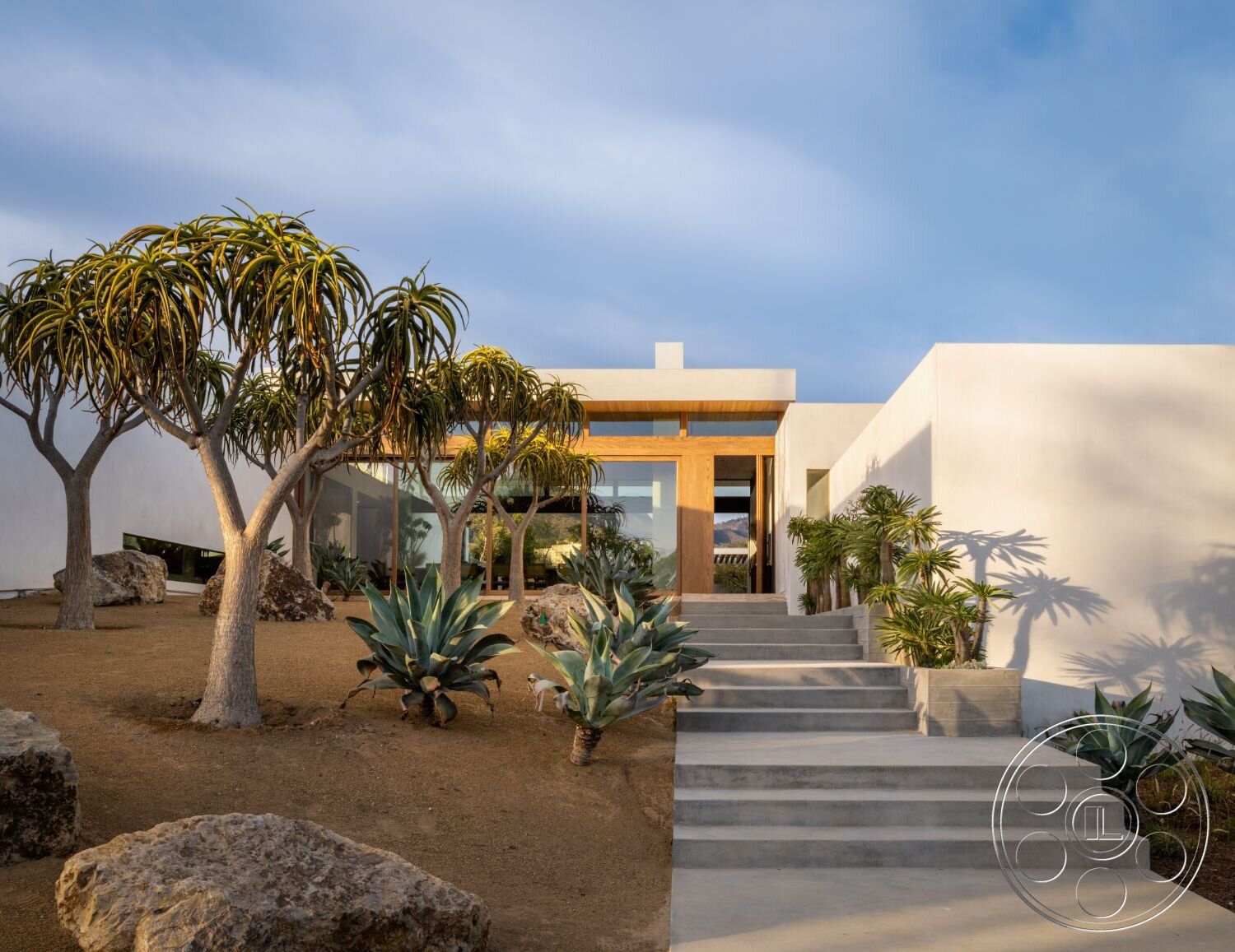 Modern 529 - Villa, House, front of home, Trees, Rocks, front steps, dirt