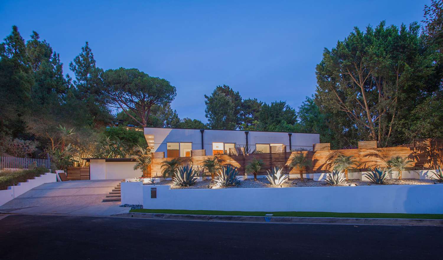 Modern 238 — Bel Air filming location