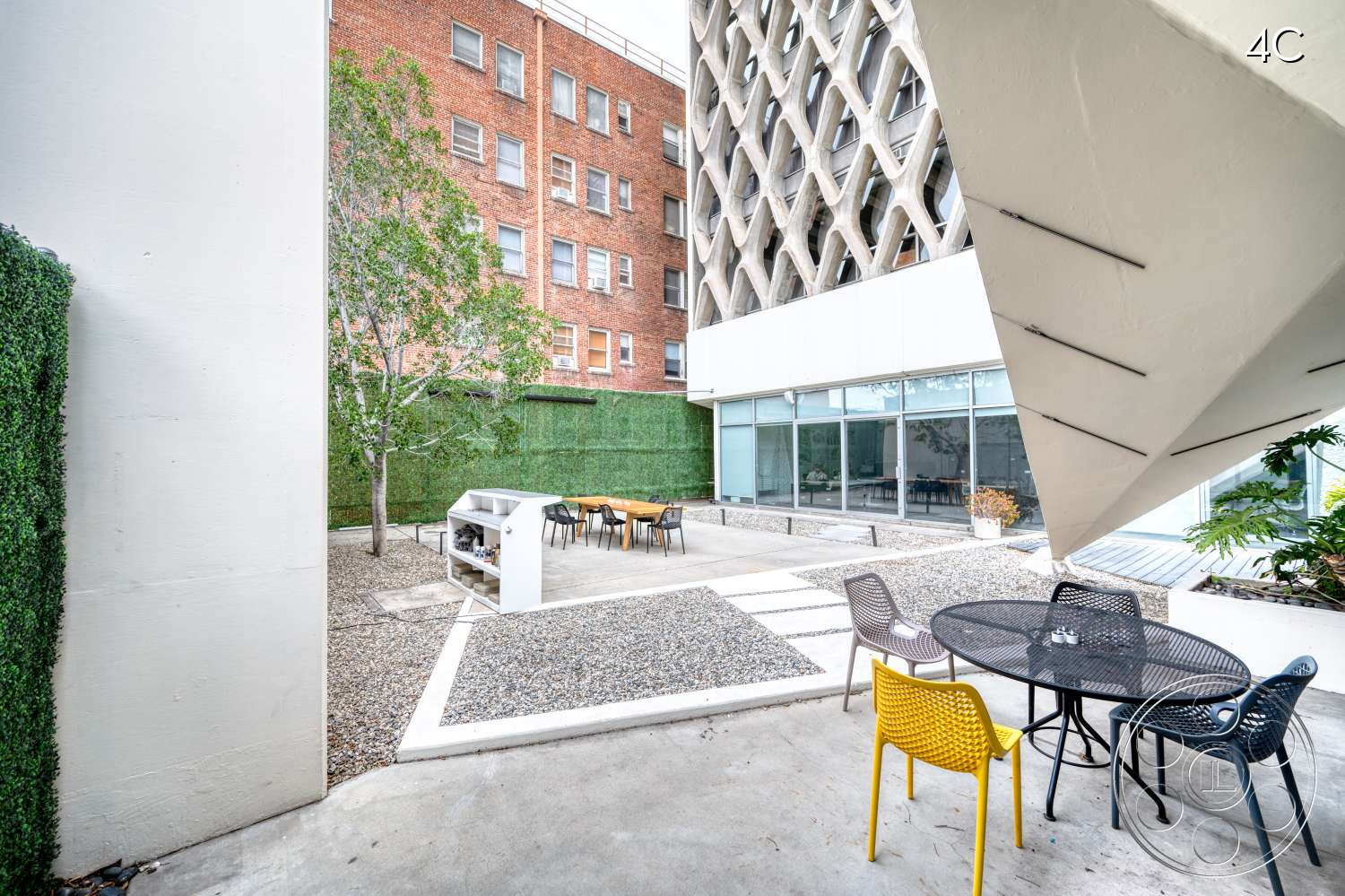 American Cement Building - Furniture, City