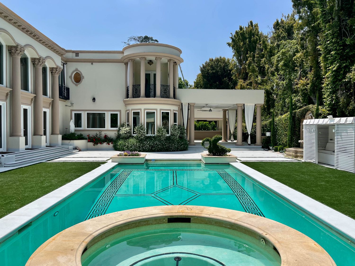 Mansion 1