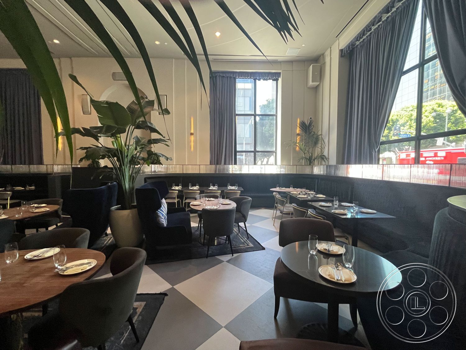 Restaurant 93 - Restaurant, Cup, Lounge, Plate