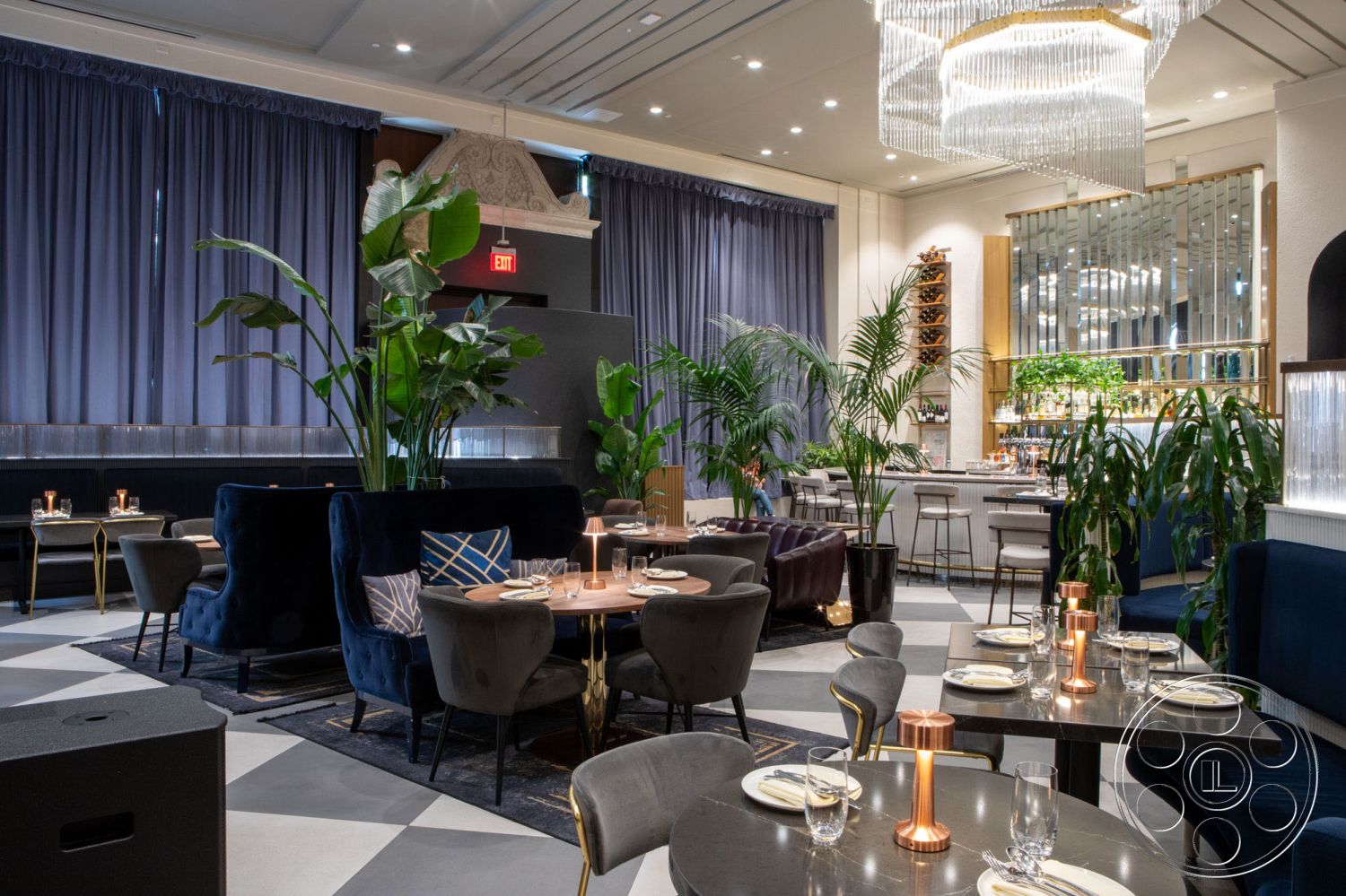 Restaurant 93 - Restaurant, Dining Table, Dining Room, Lounge