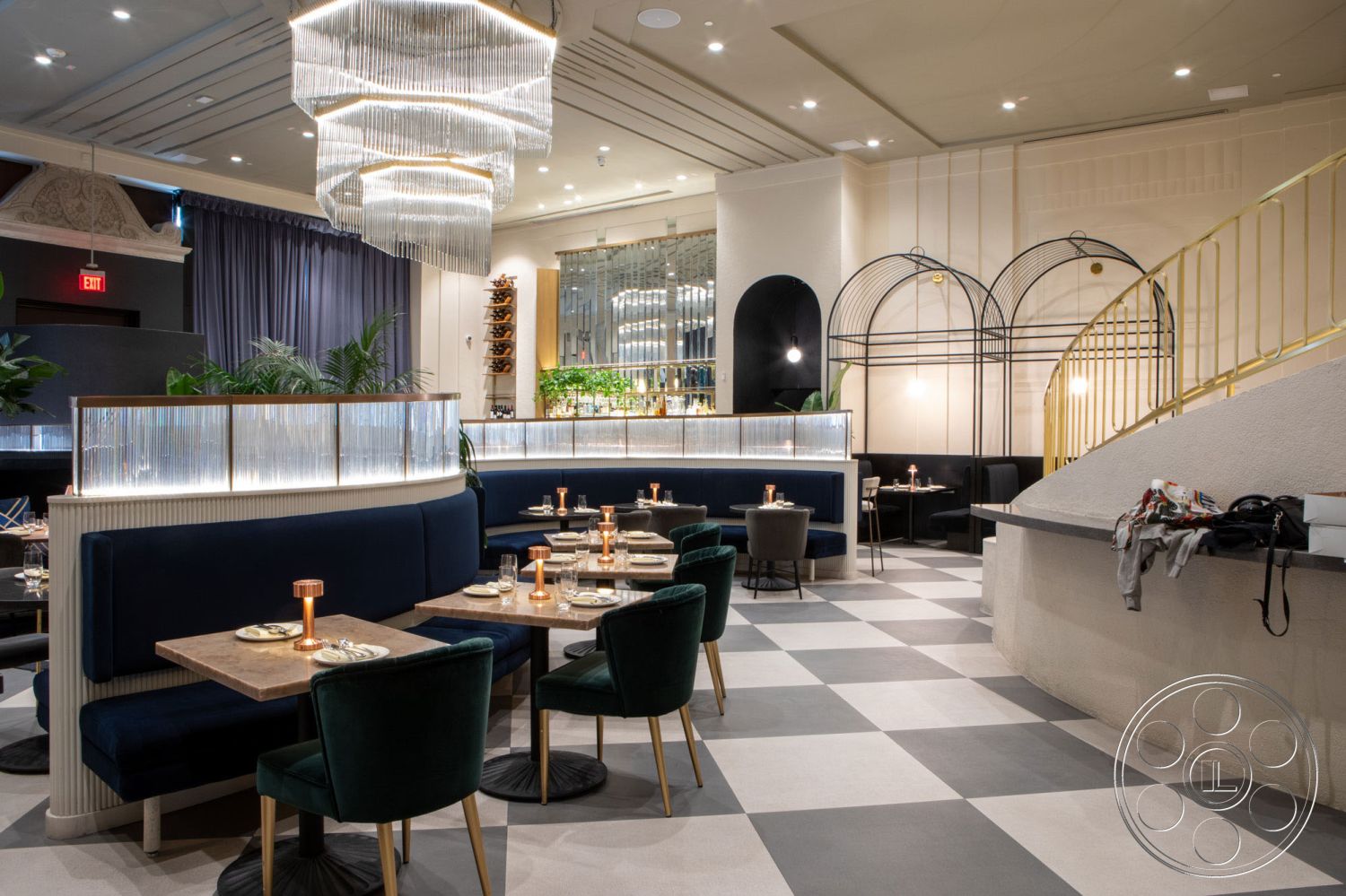 Restaurant 93 - Restaurant, Lounge