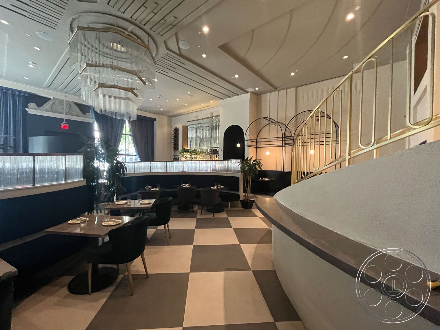 Restaurant 93 - Foyer, Lounge