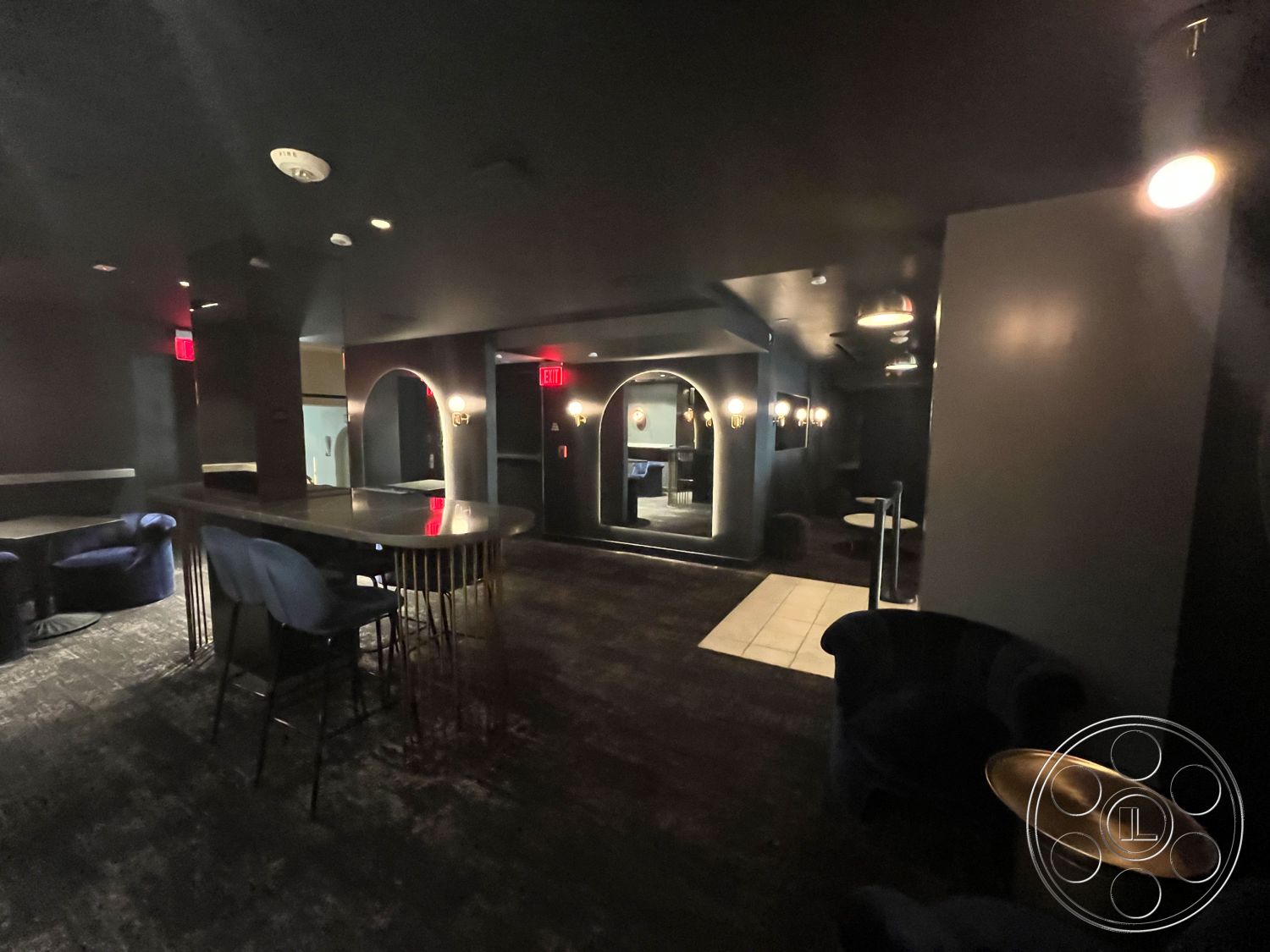 Restaurant 93 - Desk, Lighting, Dining Table, Dining Room