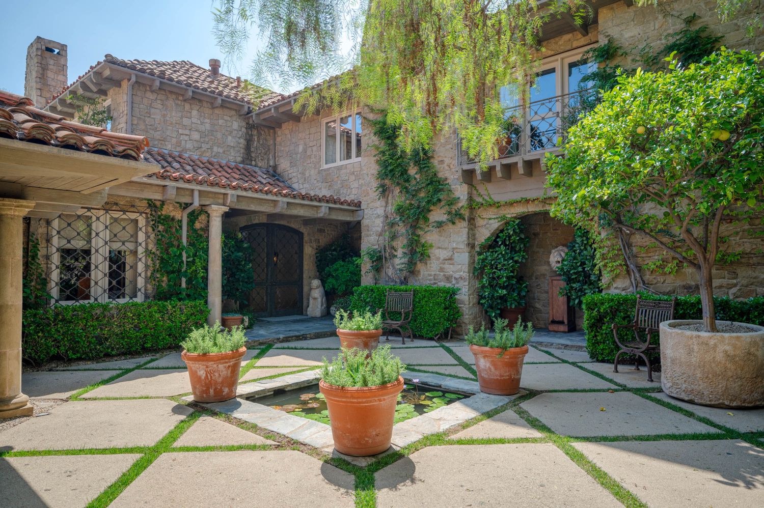 Mansion 133