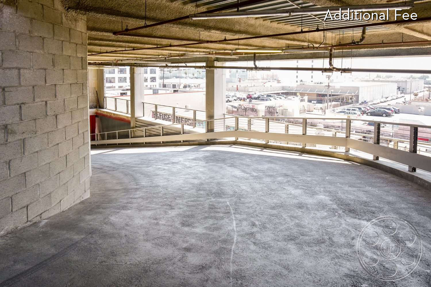 SKY Rooftop Garage - City