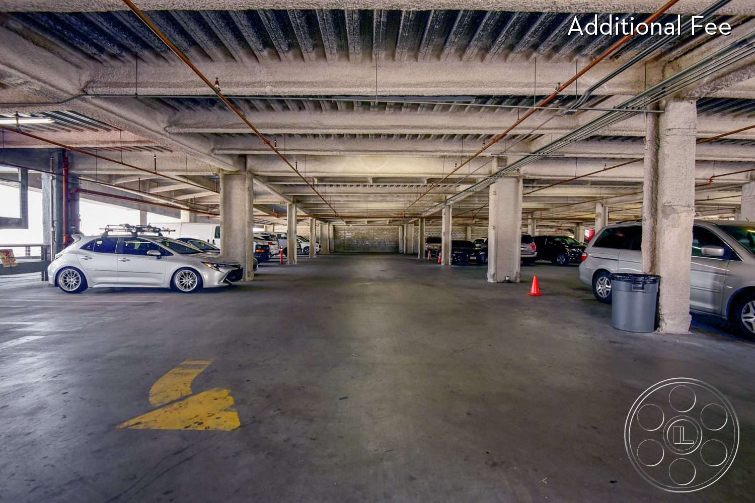 SKY Rooftop Garage - Basement