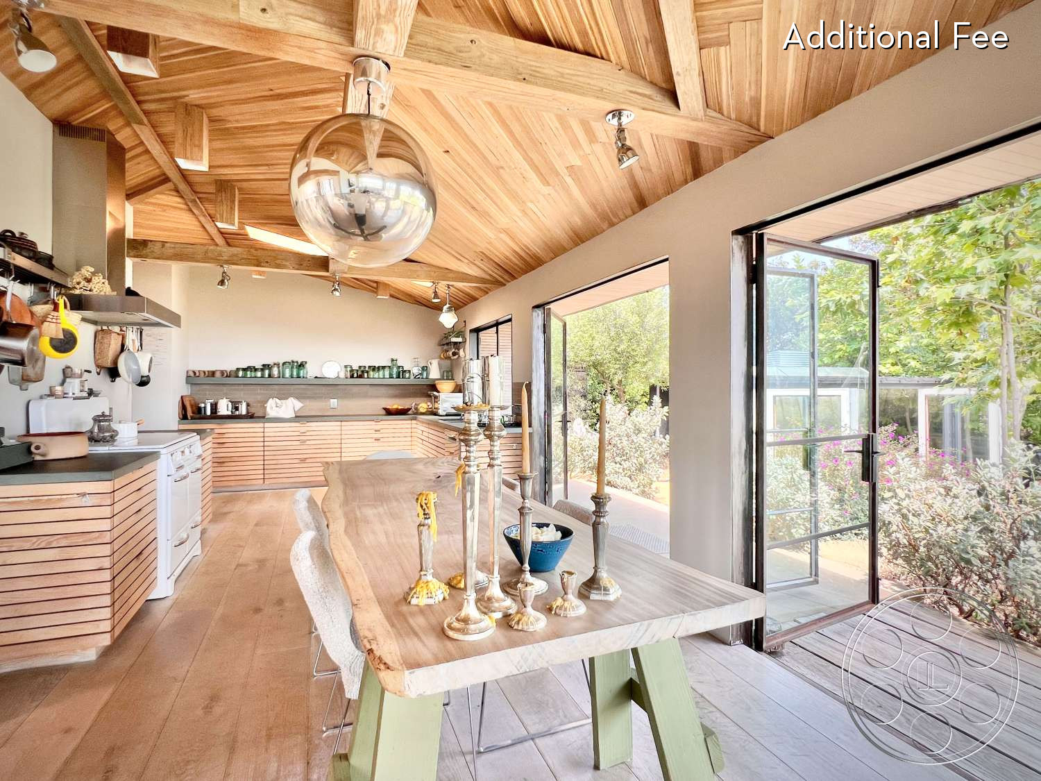 Zen Garden - Hardwood, dining room, dining table, kitchen area