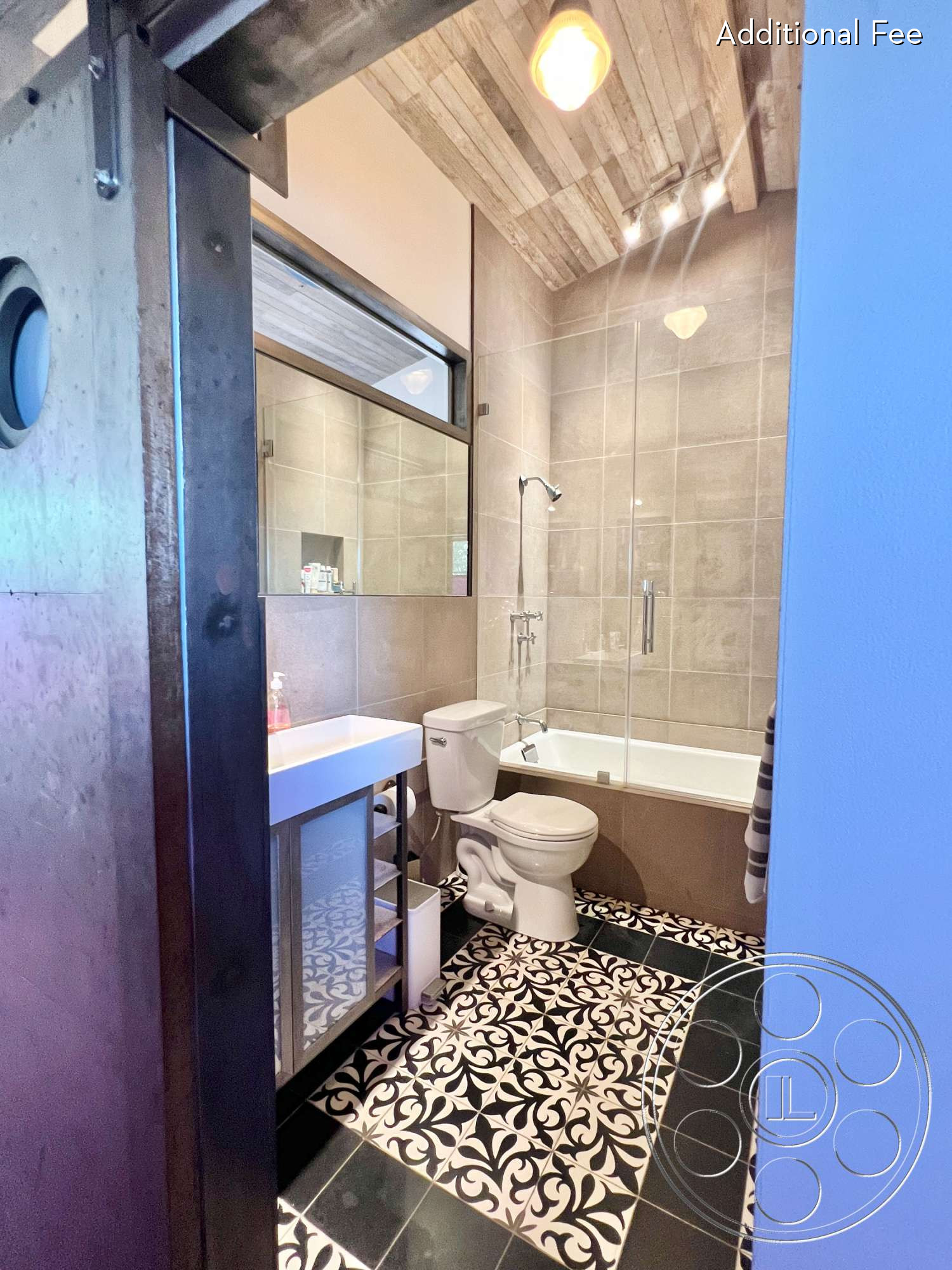 Zen Garden - bathroom