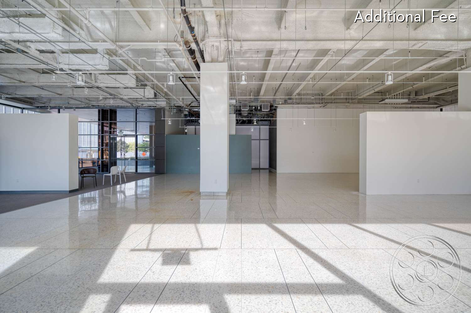 SKYstudio® - modern, industrial, glass windows, open floor plan, high ceilings, natural light, neutral wall colors, minimalist design, concrete materials, urban aesthetic, flexible space, exposed ceilings, polished terrazzo floor, gallery style