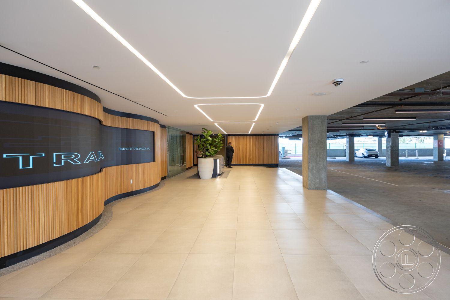 Office 121
