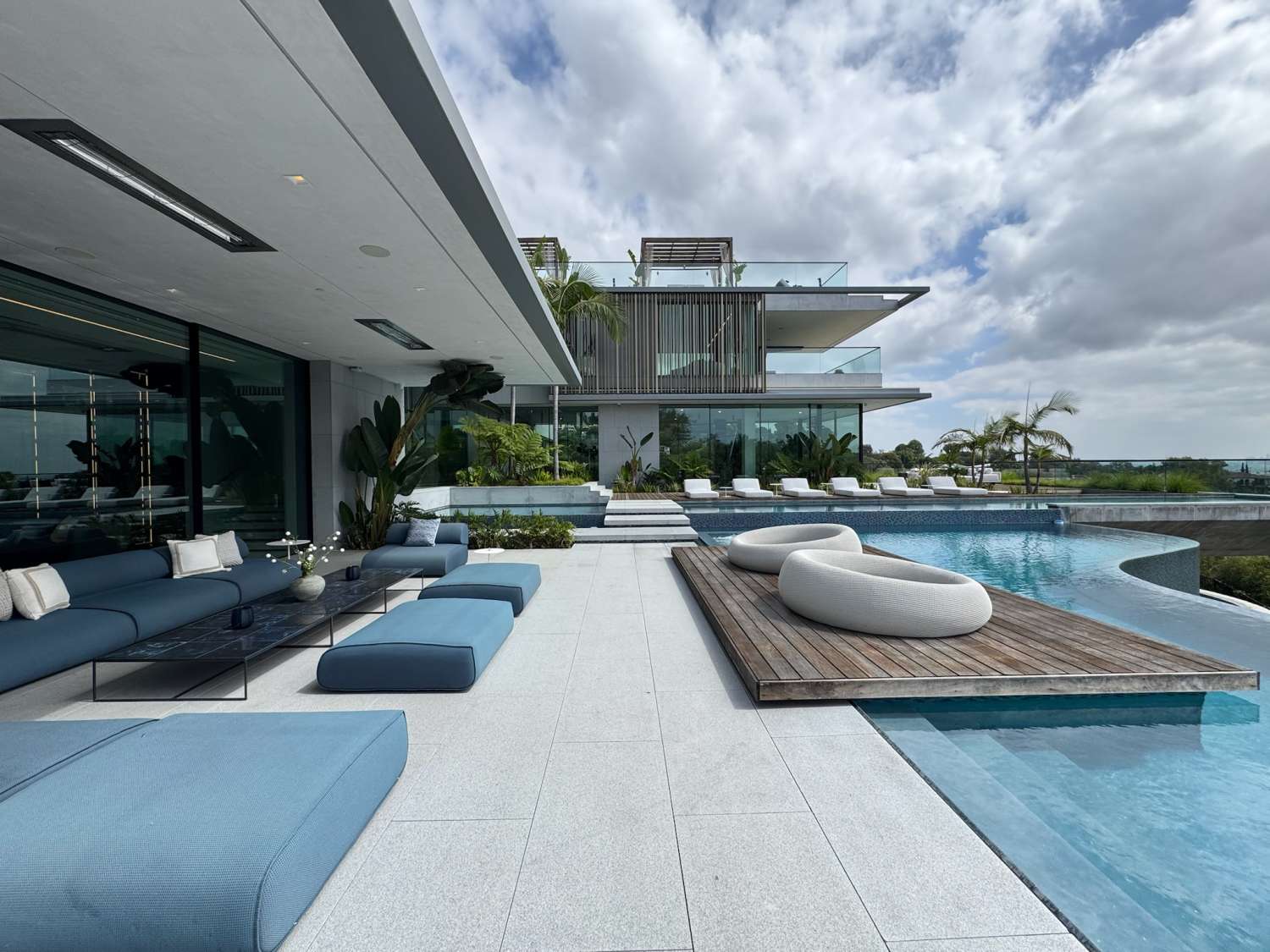 The Bellagio Estate — Bel Air filming location