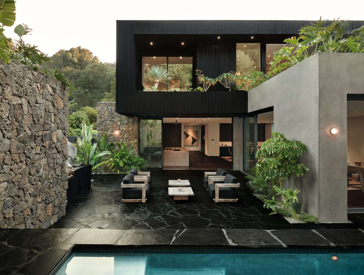 Modern 530 — Studio City filming location