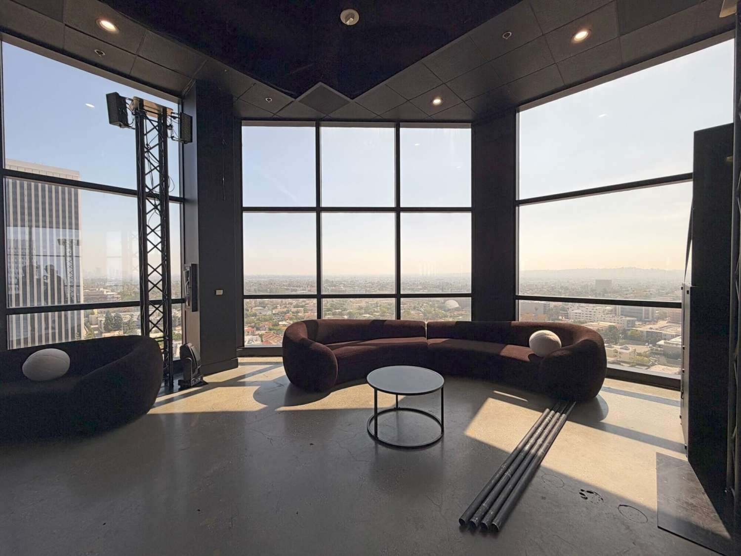 Wilshire Penthouse — Central LA filming location