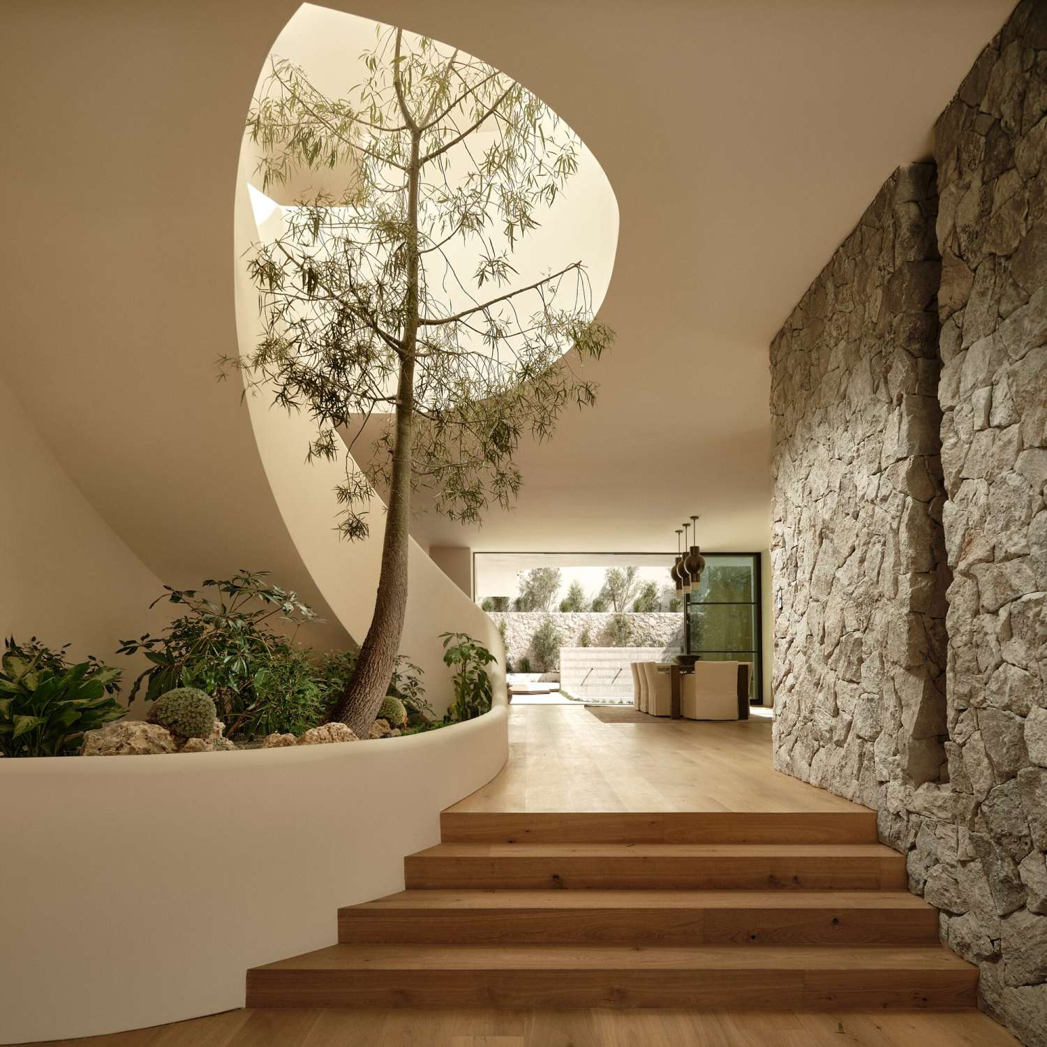 Modern 531 — Studio City filming location