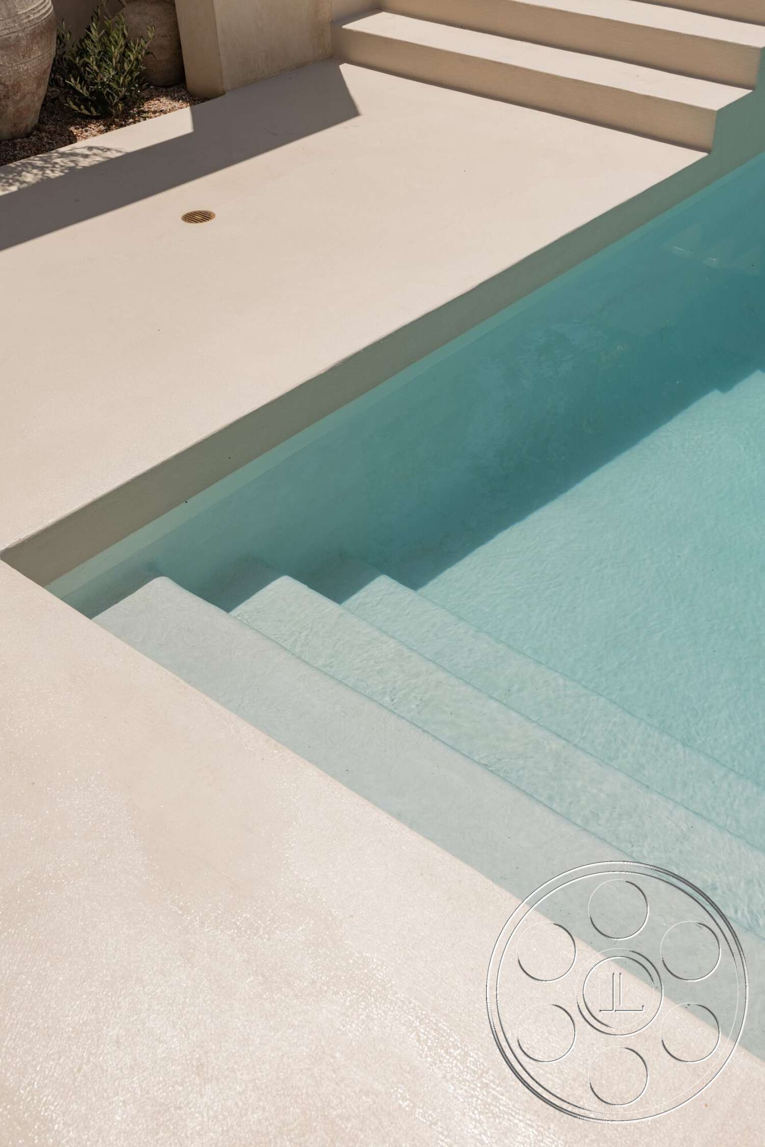Modern 535 - concrete steps, rectangular pool, swimming pool area, concrete pool border, exposed aggregate patio surface