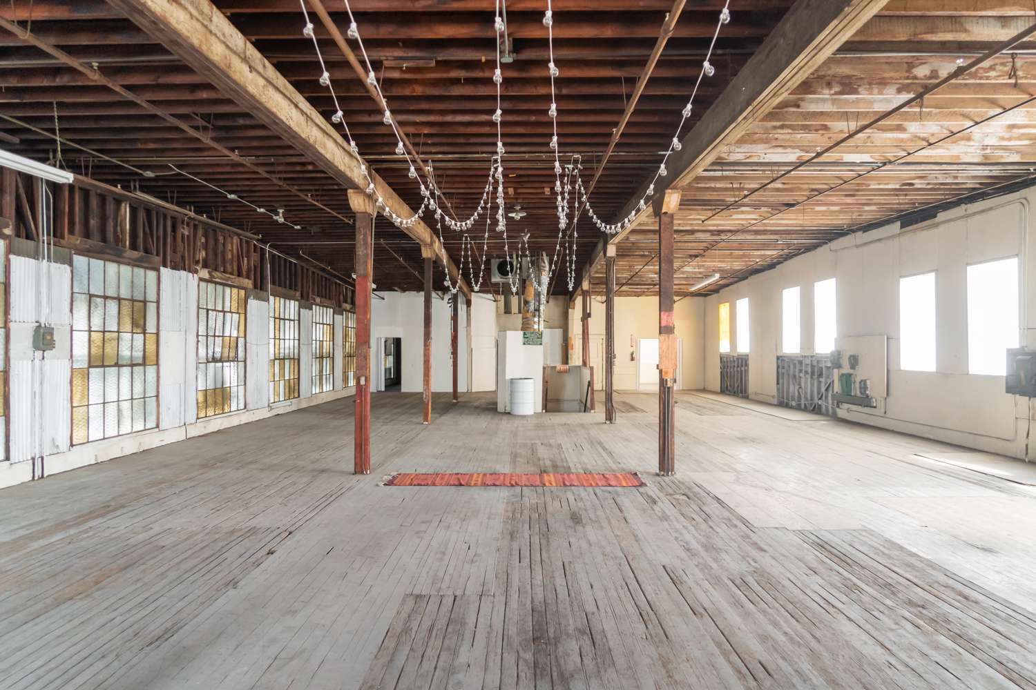 Warehouse 52